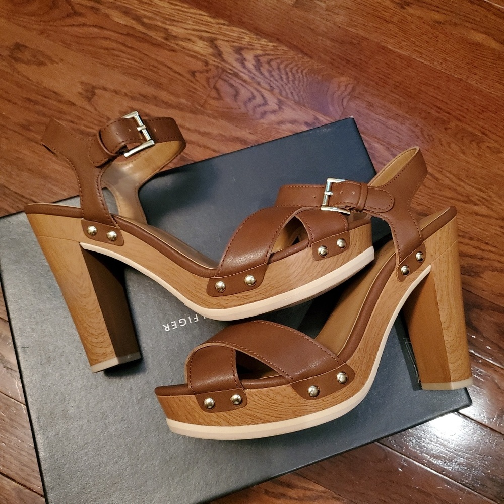 Tommy Hilfiger Womens Shoes